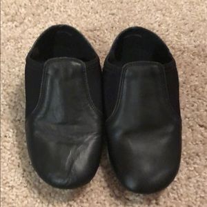 Girls black jazz shoe - worn twice inside only